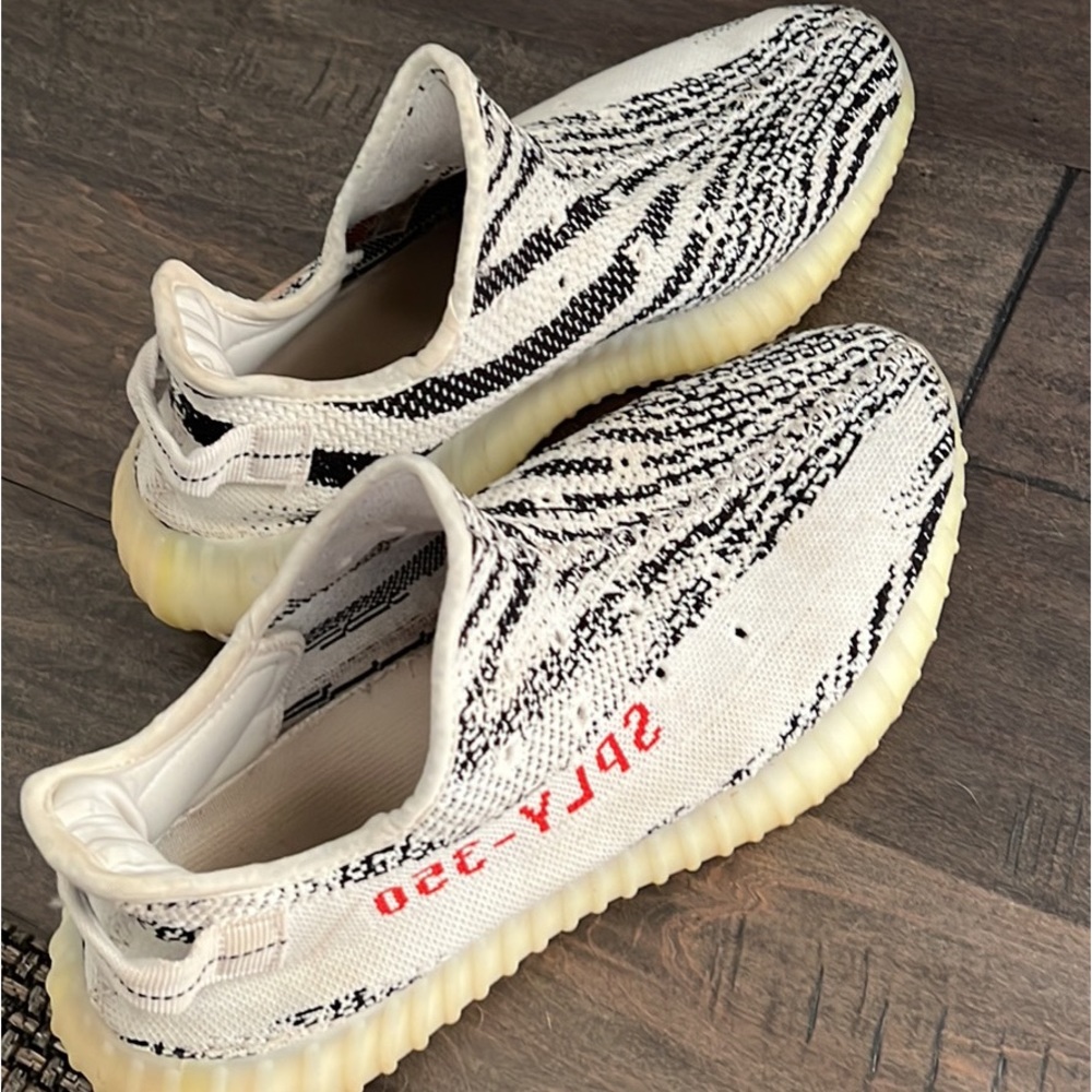 Authentic Zebra Yeezys Size 11 - Picture 1 of 2